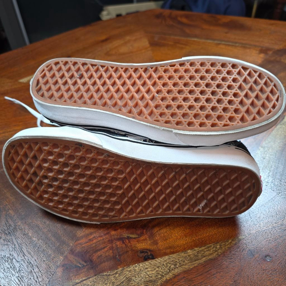 Men's Vans Sk8-Hi Black White Blue Skull Floral Sneakers US 7. - Picture 10 of 11